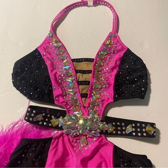 Glamour solo dance costume hot pink sassy embellished bling LC-large child/XLC - Picture 6 of 11